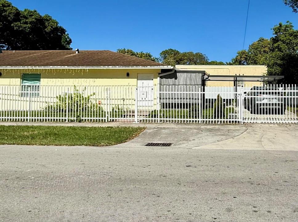 792 NW 29th Ter 792, Miami, Floride 33127, États-Unis