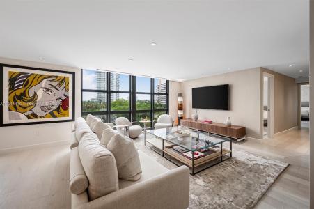 9 Island Ave 514, Miami Beach, Florida 33139, USA