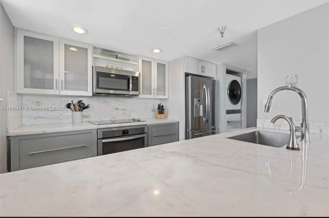 2400 SW 3rd Ave 802, Miami, フロリダ 33129, アメリカ合衆国