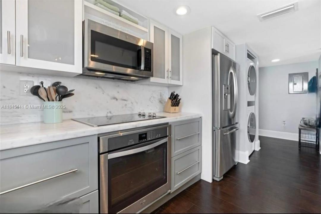 2400 SW 3rd Ave 802, Miami, フロリダ 33129, アメリカ合衆国