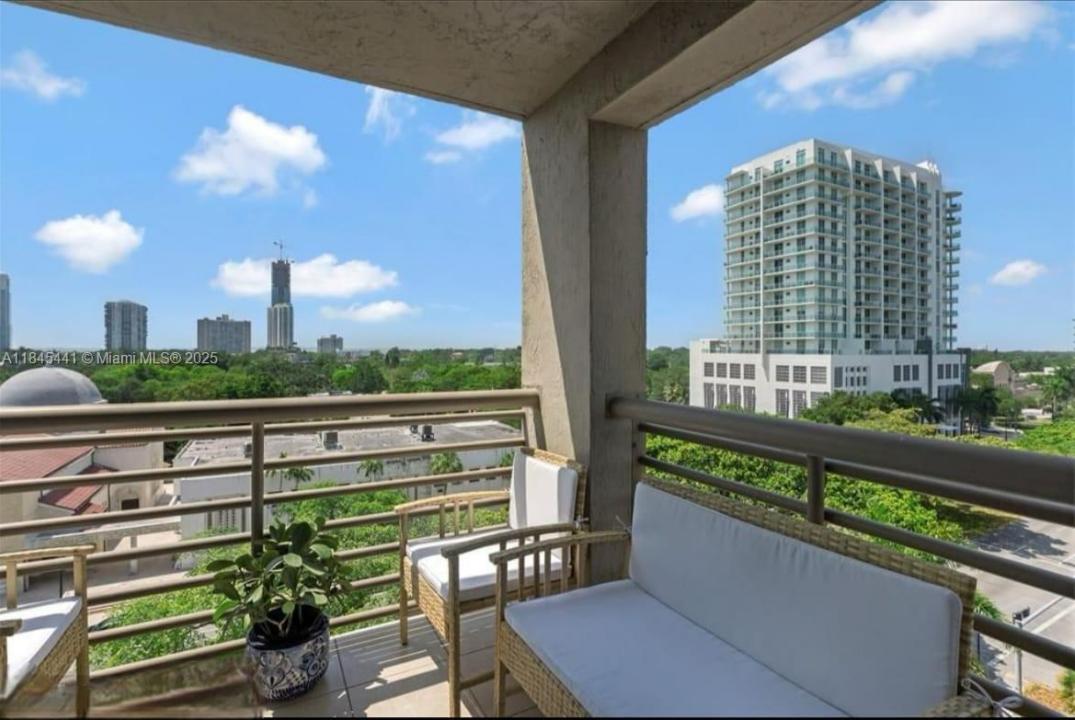 2400 SW 3rd Ave 802, Miami, フロリダ 33129, アメリカ合衆国