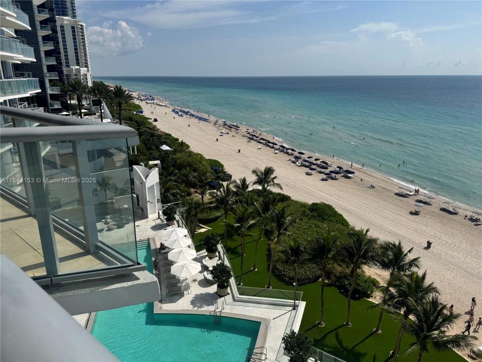 17001 Collins Ave 1002, Sunny Isles Beach, Florida 33160