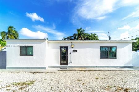 15530 Harrison Dr, Homestead, Florida 33033, USA