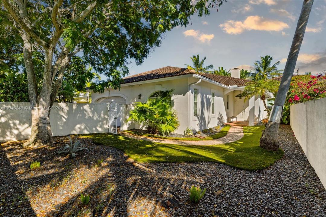 810 NE 21st Dr, Wilton Manors, Floride 33305, États-Unis