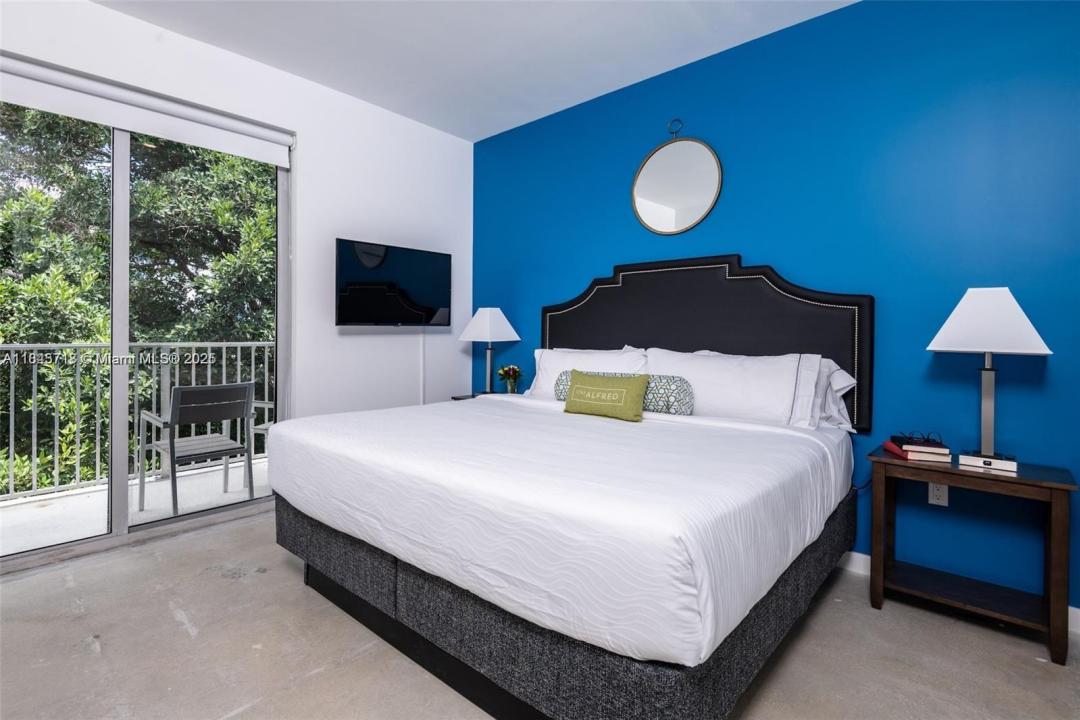 769 NW 1st St 302, Miami, 佛罗里达州 33128, 美国