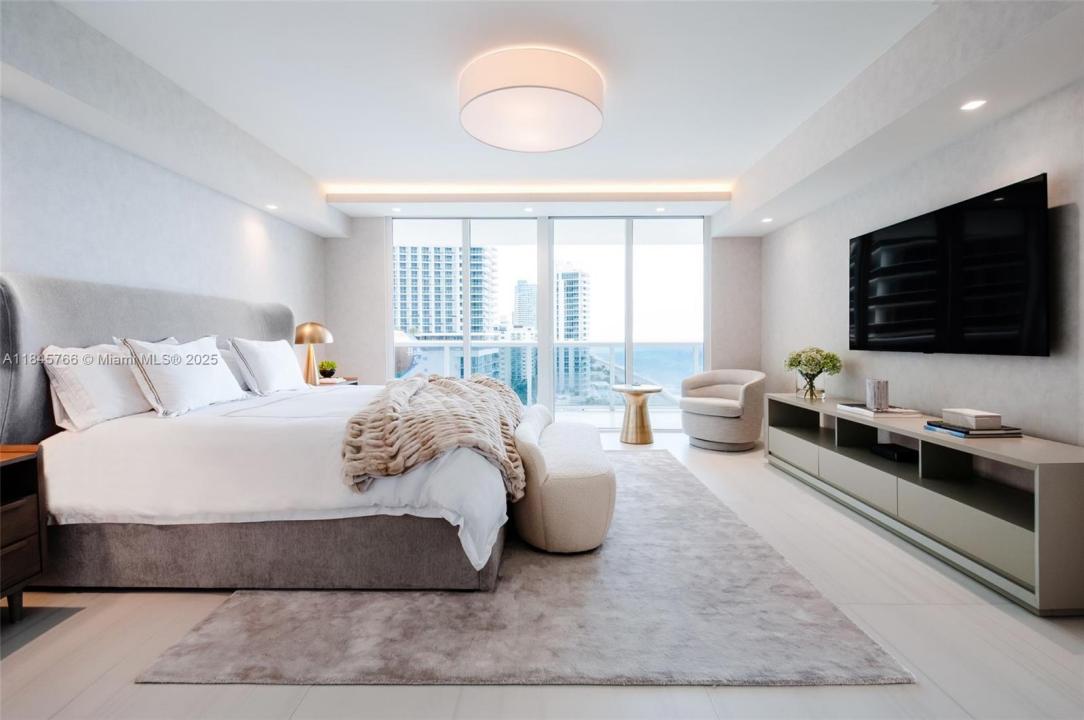 1830 S Ocean Dr 1501, Hallandale Beach, Florida 33009, Stati Uniti