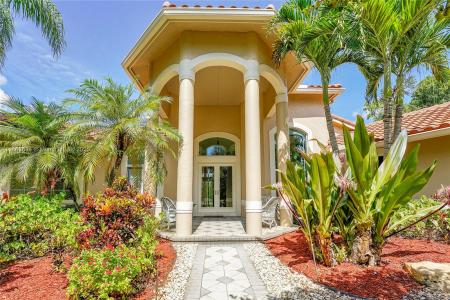 7037 NW 62nd Ter, Parkland, Florida 33067, USA