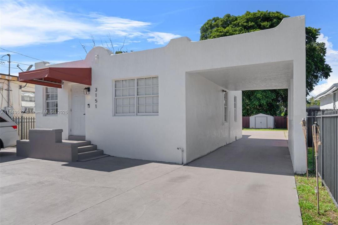 3151 NW 59th St, Miami, Florida 33142
