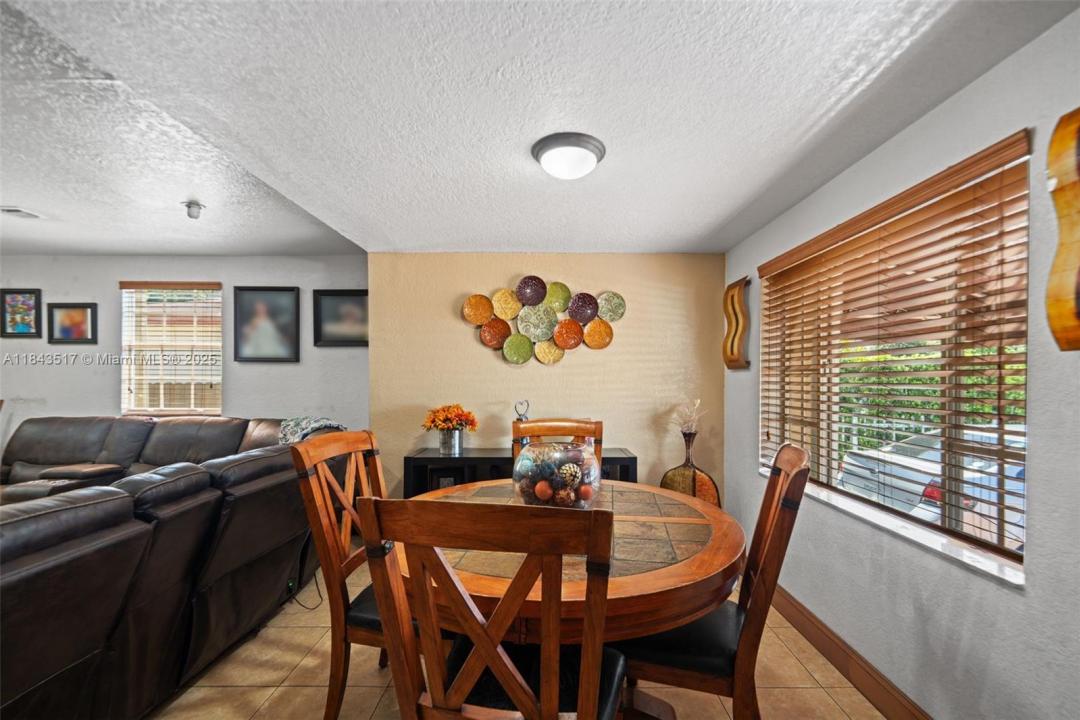 3140 NW 59th St, Miami, Florida 33142