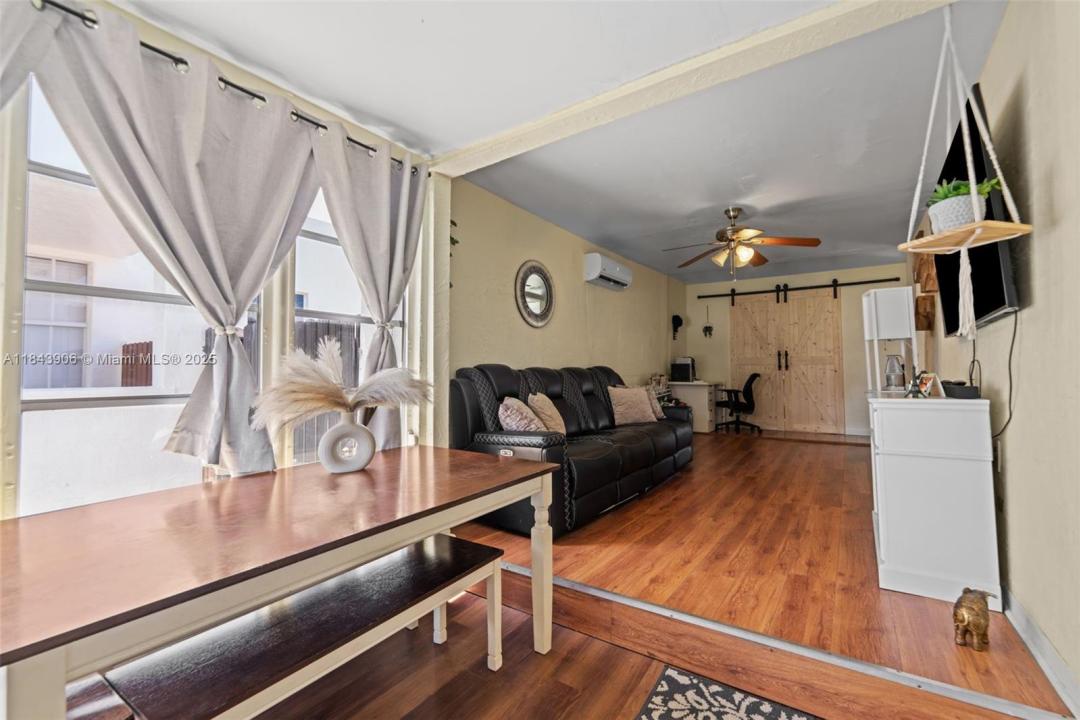 3143 NW 59th St, Miami, Florida 33142