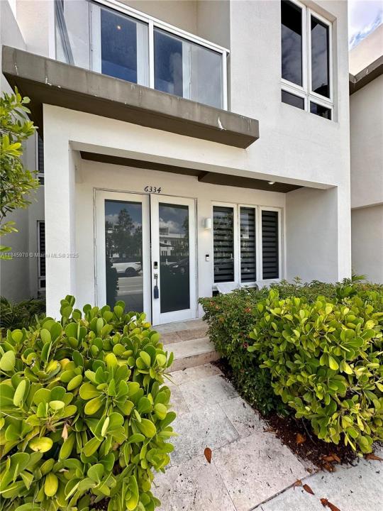 6334 NW 104th Path 6334, Doral, Florida 33178, HOA KỲ