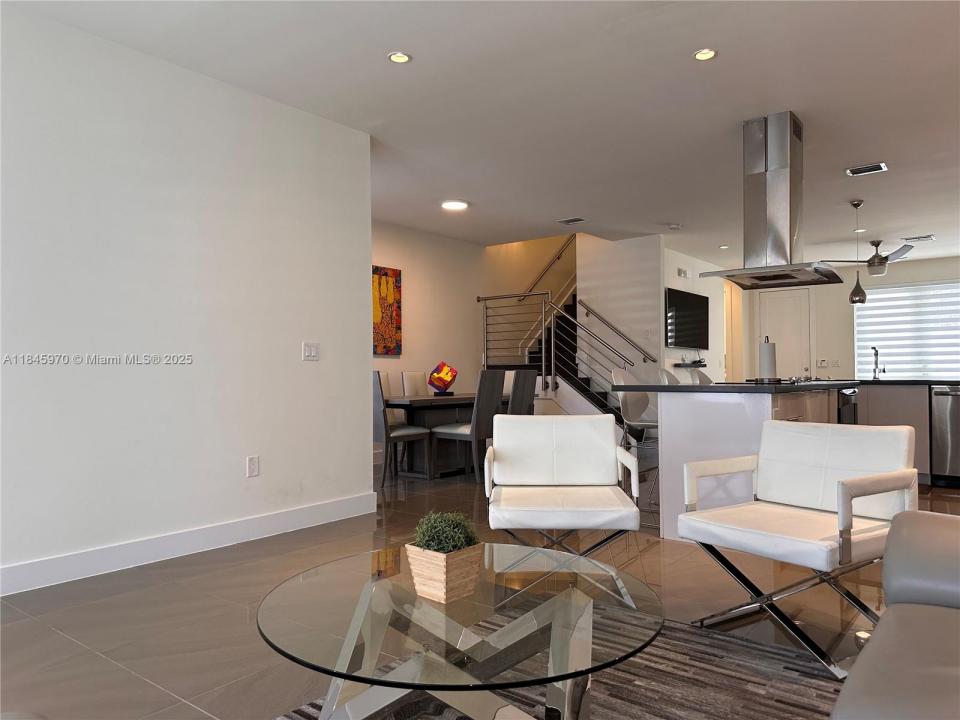 6334 NW 104th Path 6334, Doral, Florida 33178, HOA KỲ