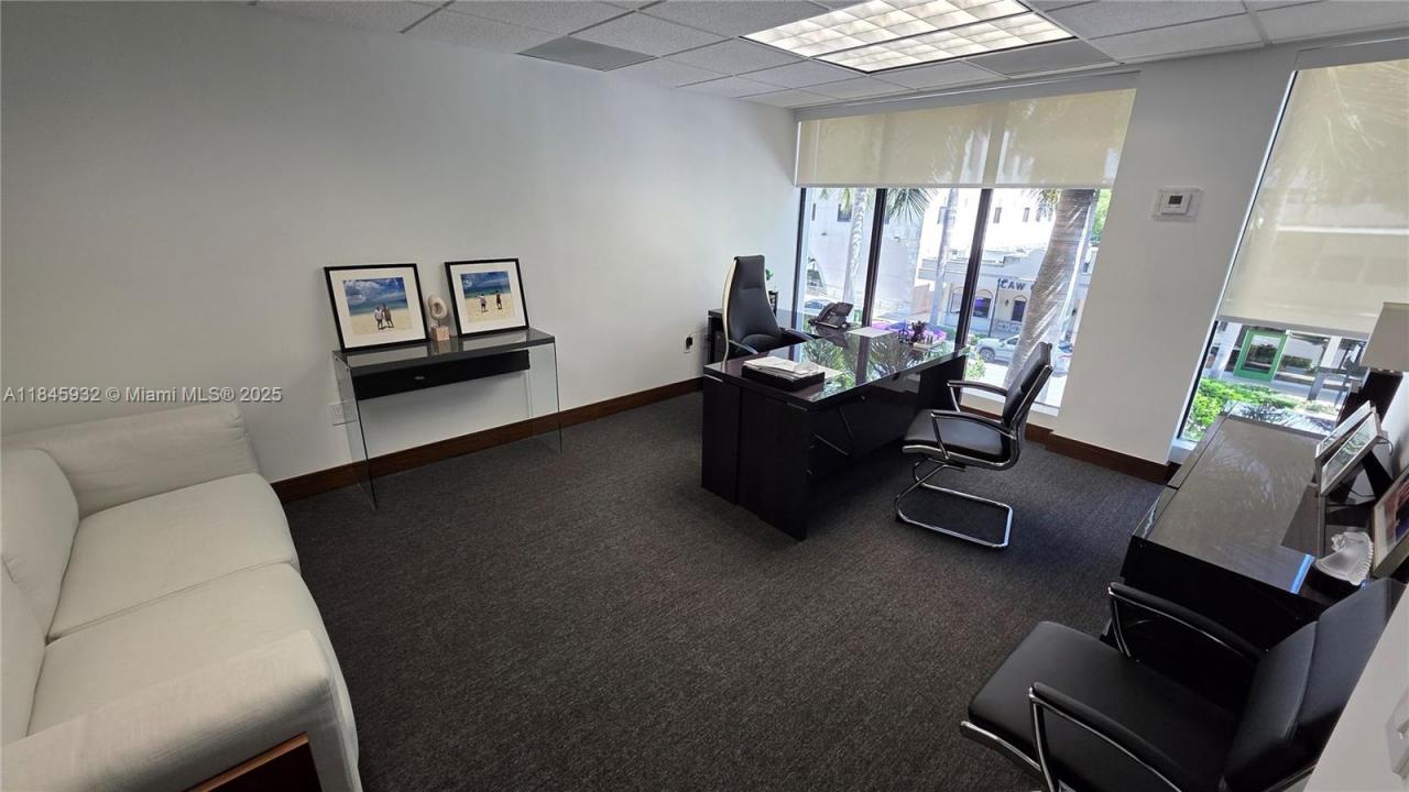 1135 Kane Concourse 3rd Floor, Bay Harbor Islands, Floride 33154, États-Unis