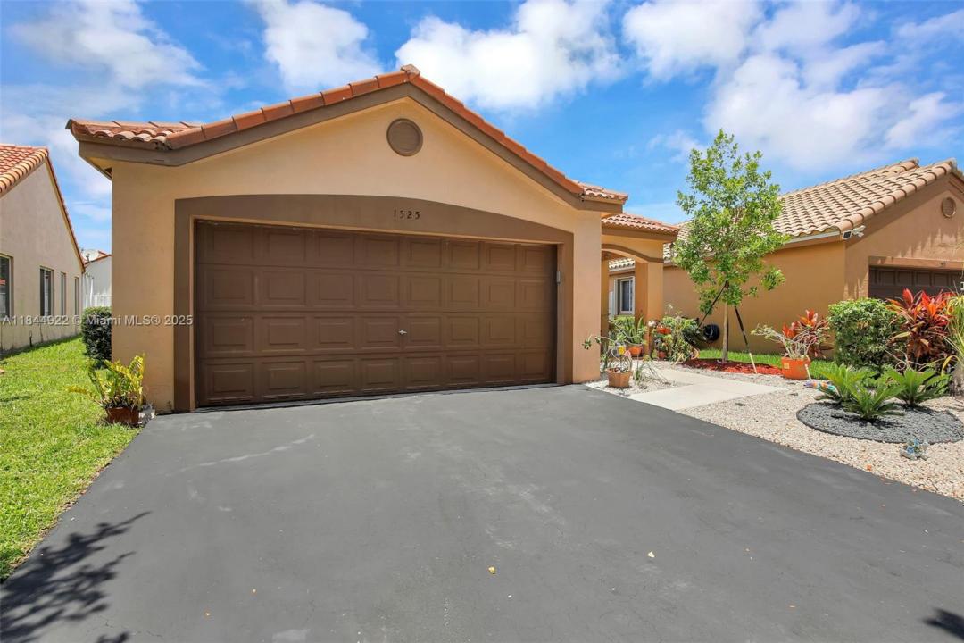 1525 Estancia Cir, Weston, 佛羅里達州 33327, 美國