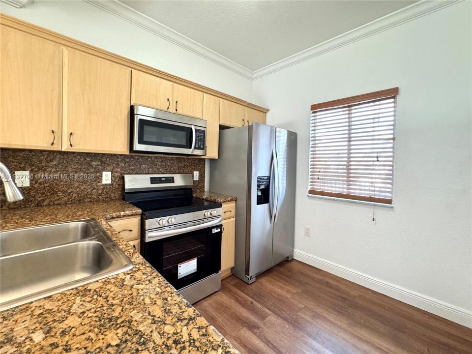 11667 NE 18th Dr 11667, North Miami, Florida 33181, Stati Uniti