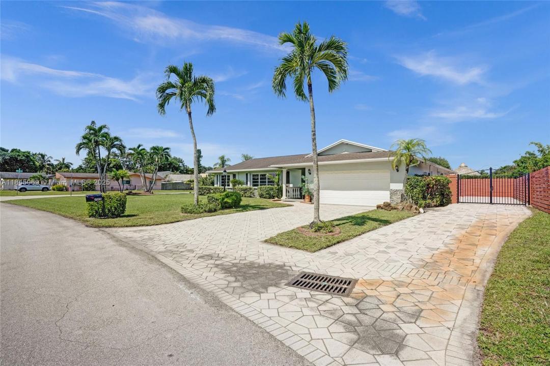 2525 SW 86th Ave, Davie, Floride 33324, États-Unis
