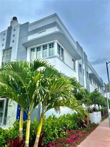 1201 Pennsylvania Ave 209, Miami Beach, Florida 33139, USA