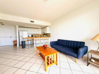 3500 CORAL WY 905, Miami, Florida 33145, USA