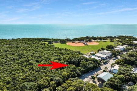 186 Dove Creek Dr, Key Largo, Florida 33070, USA
