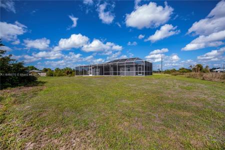 3204 Lark Court, La Belle, Florida 33935, USA