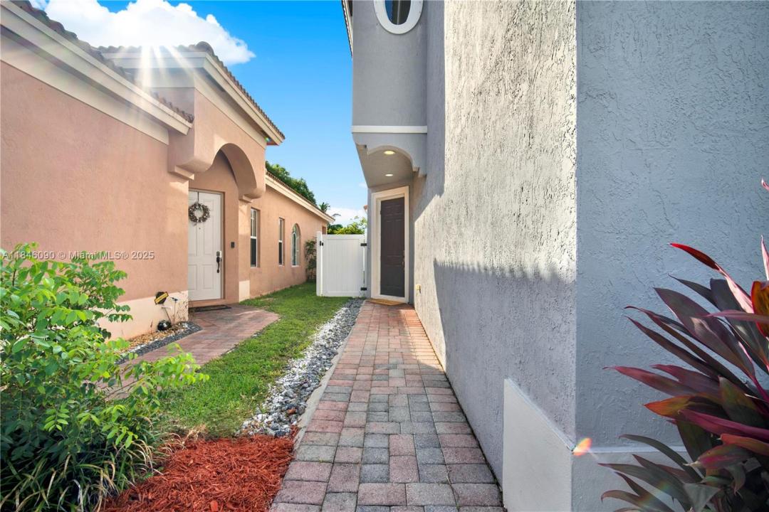 1081 NE 40th Rd, Homestead, Флорида 33033, Соединенные Штаты