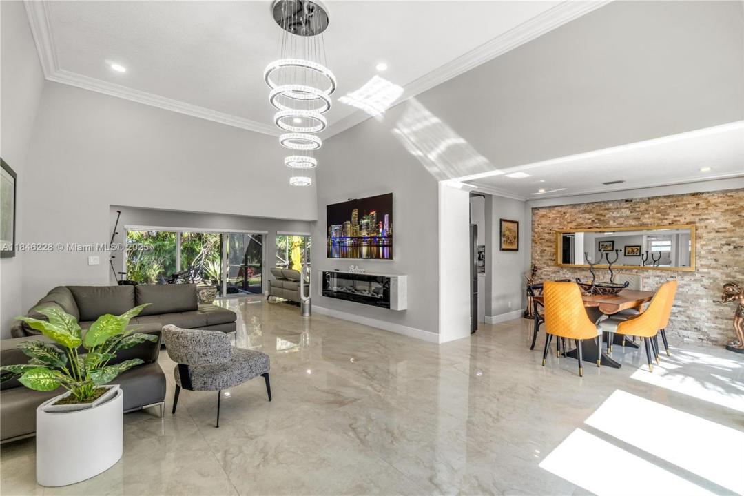 5601 White Cedar Ln, Tamarac, Florida 33319, Stati Uniti