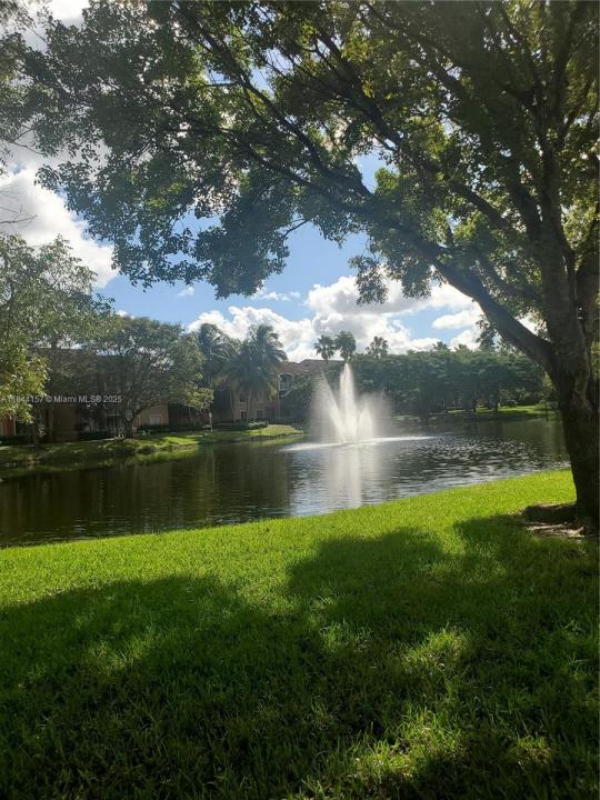 3874 Lyons Rd 112-6, Coconut Creek, Florida 33073