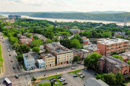 214 Main Street, Poughkeepsie, New York 12601, Amerika Birleşik Devletleri