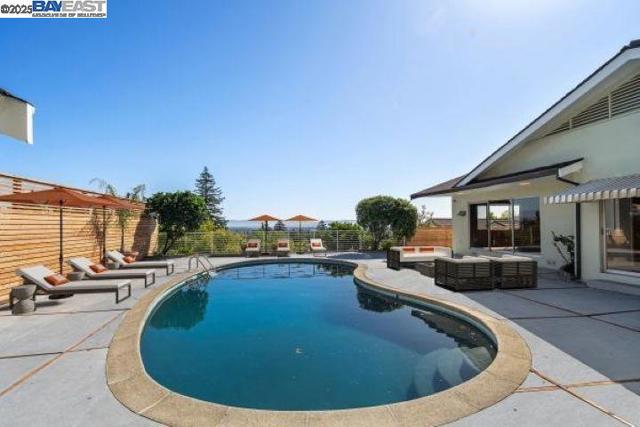 Rhoda Ave, Oakland, Californie 94602, États-Unis