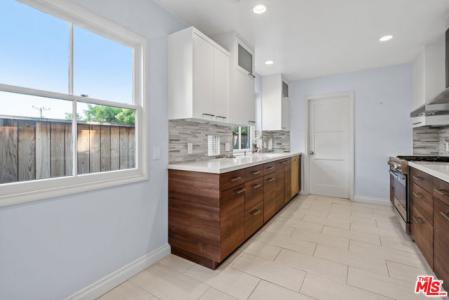 Stone Canyon Avenue, Sherman Oaks, Californie 91403, États-Unis