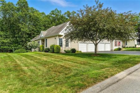 35 Andrews Drive, Uxbridge, Massachusetts 01569, Stati Uniti