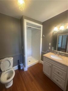 234 Norwood Avenue, Cranston, Rhode Island 02905, Estados Unidos
