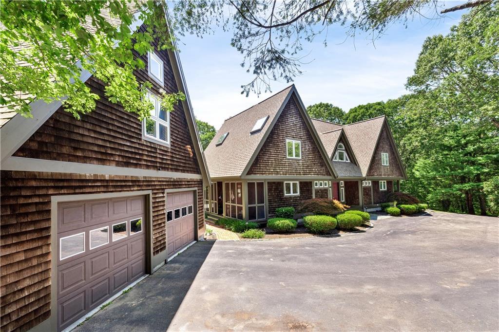 860 Curtis Corner Road, South Kingstown, Rhode Island 02879