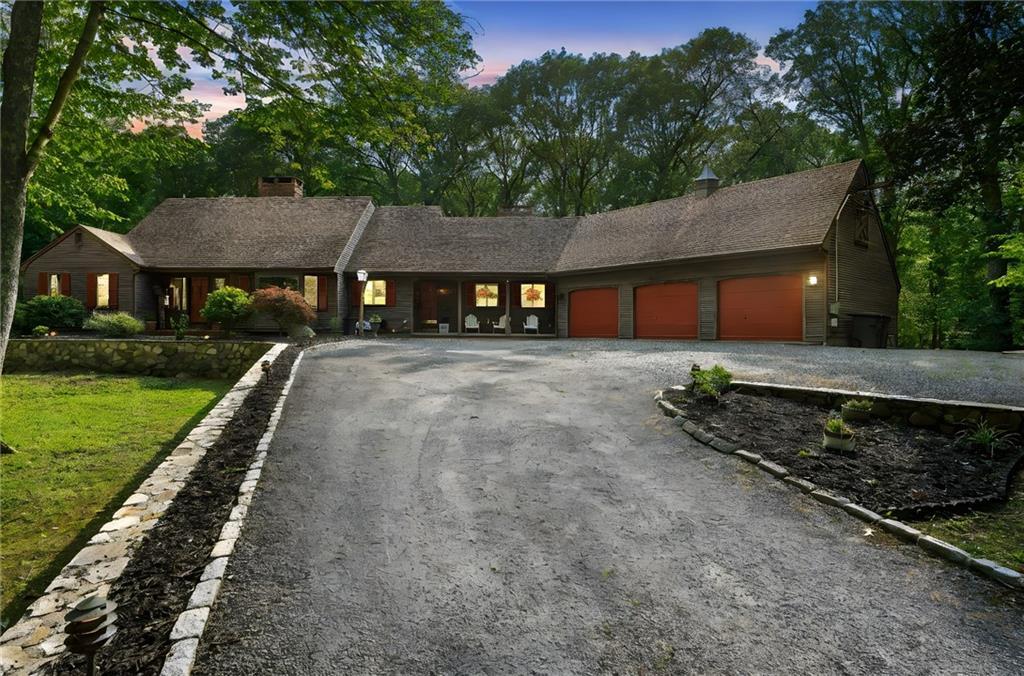 2 Spinney Lane, North Kingstown, Rhode Island 02852