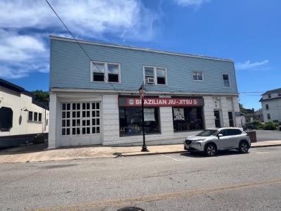 33 Railroad Avenue, Westerly, RI 02891, USA