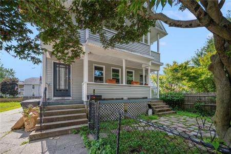 137 Fair Street 2, Warwick, Rhode Island 02888