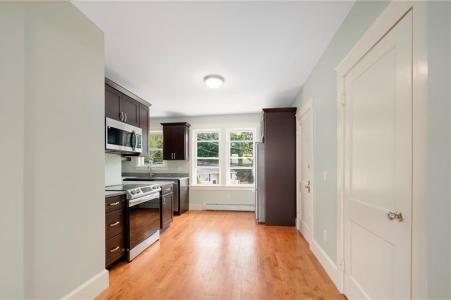 137 Fair Street 2, Warwick, Rhode Island 02888