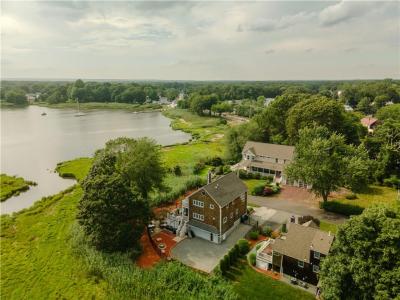 16 Capen Street, Warwick, Rhode Island 02889