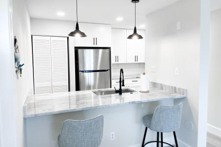 1550 S Ocean Drive 19, Hutchinson Island, Florida 34949