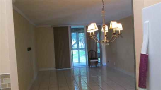 3321 NW 47th Ter 223, Lauderdale Lakes, Florida 33319