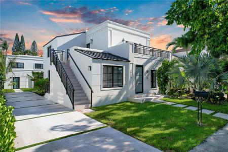 1720 SW 11 St, Miami, Florida 33135, USA