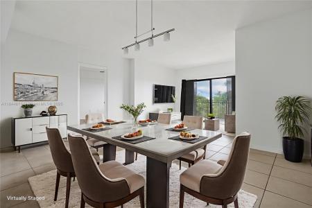 9340 Fontainebleau Blvd W505, Miami, Florida 33172, USA