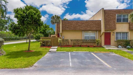 3571 NW 95th Ter 701, Sunrise, Florida 33351, USA