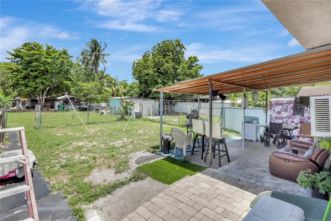 15801 NW 47th Ave, Miami Gardens, Flórida 33054, Estados Unidos