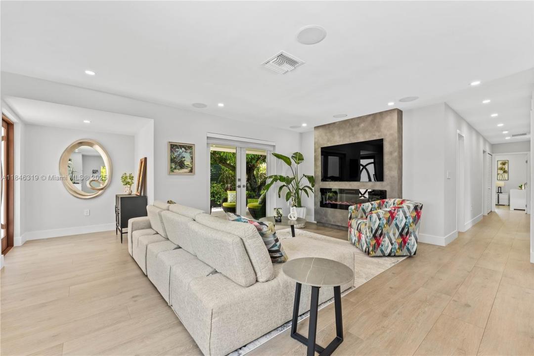 7425 SW 139th Ter, Palmetto Bay, Florida 33158