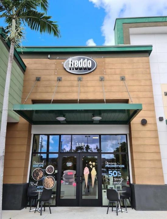 306 SW 145 Avenue, Pembroke Pines, Florida 33027, Stati Uniti