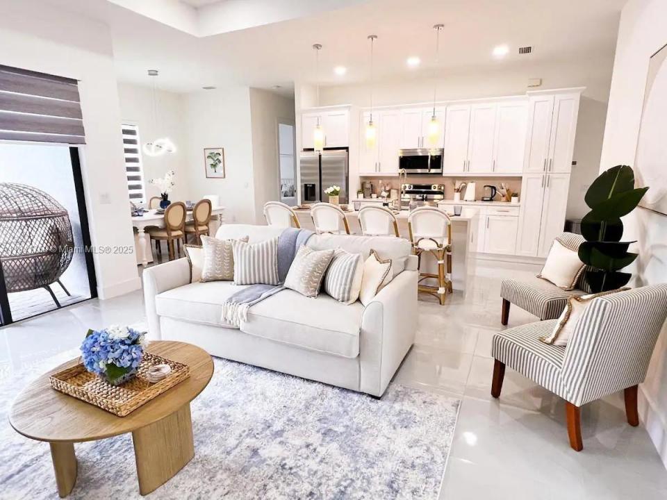 404 NW 1st ST, Cape Coral, Florida 33993, HOA KỲ