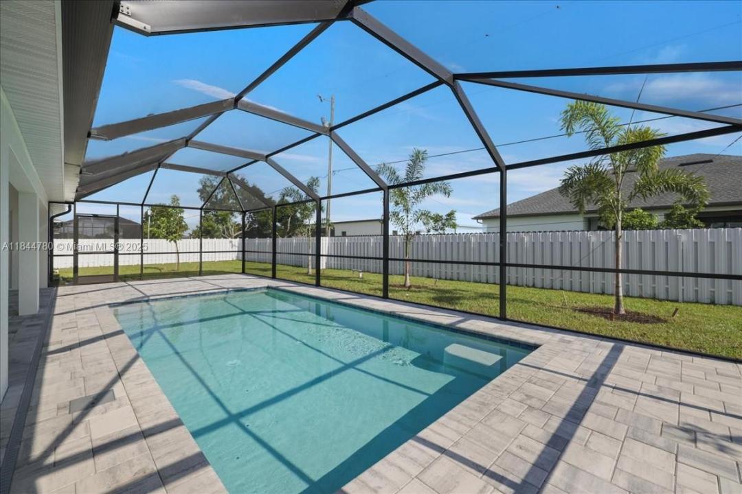 213 NW 12th Ln, Cape Coral, Florida 33993