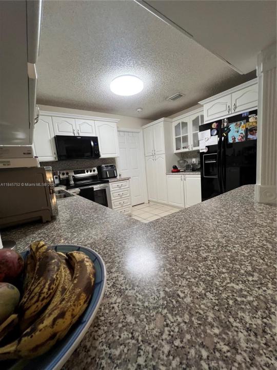 5070 Ponderosa Ln 5070, Haverhill, Флорида 33415, Соединенные Штаты