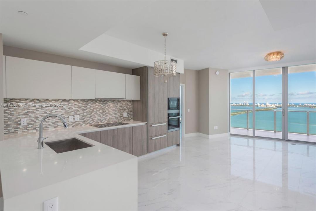2900 NE 7th Ave 3903, Miami, Flórida 33137, Estados Unidos